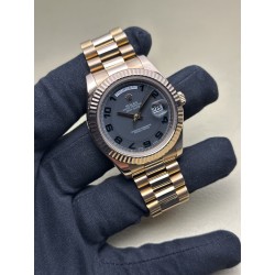 Rolex Daydate II 40mm Rose Gold